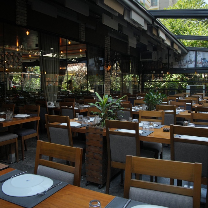 Restaurant - Gallery Image
