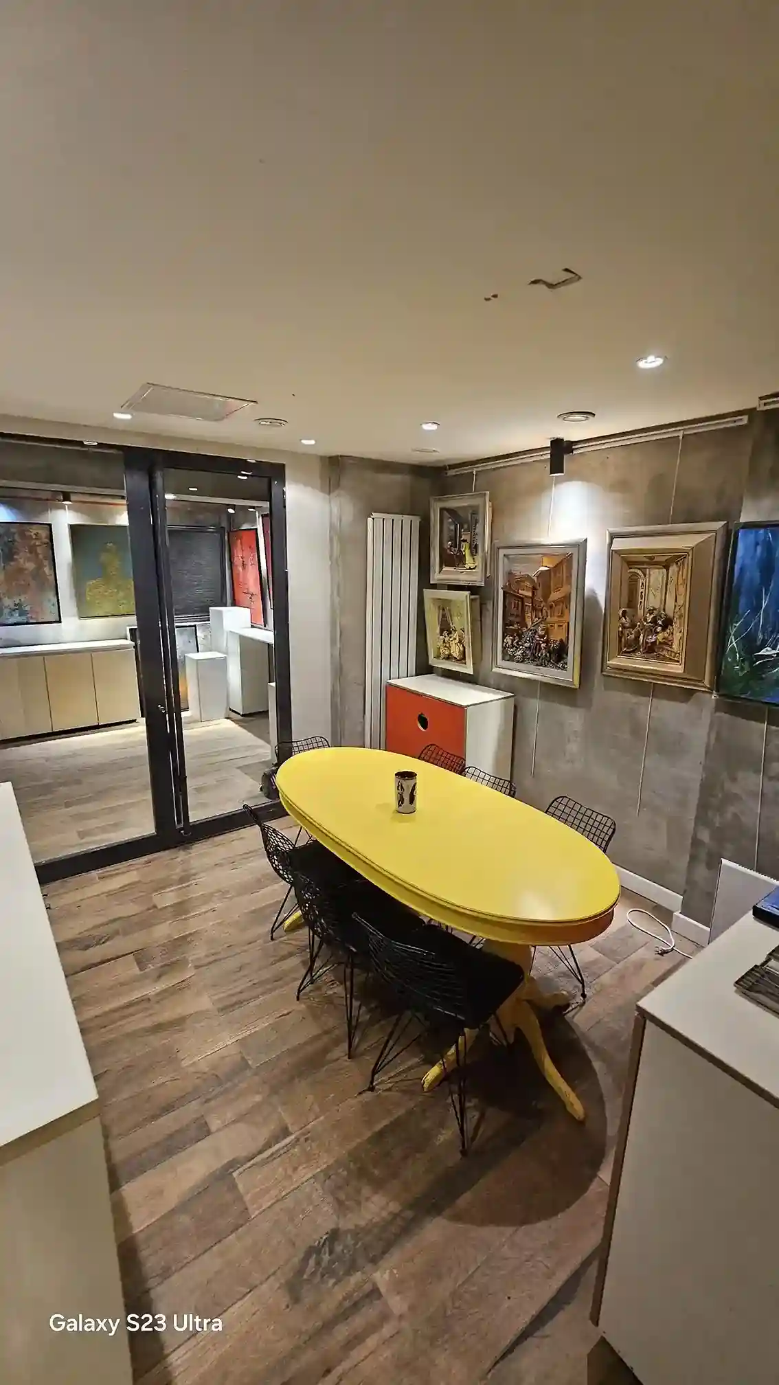 Moda Salonu - Galeri Görseli