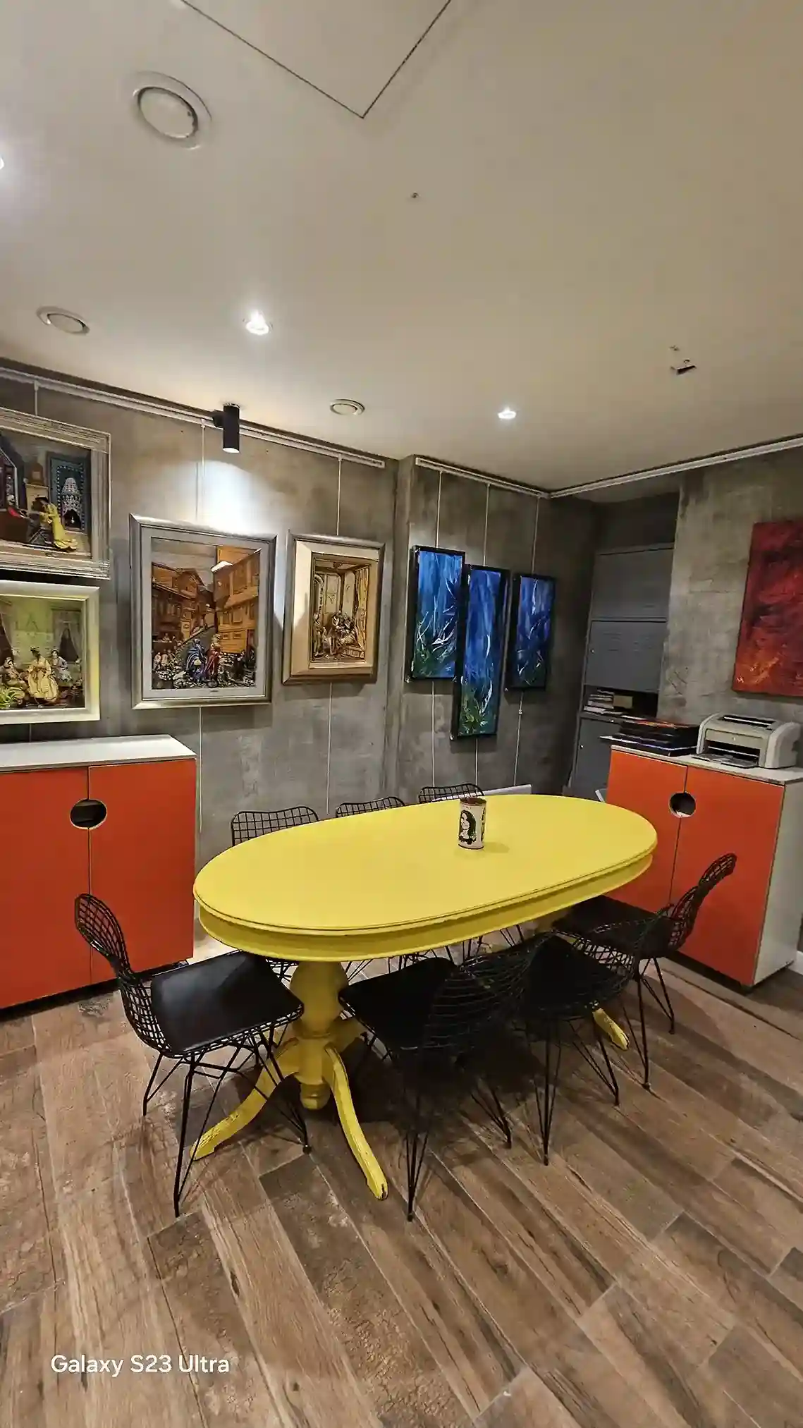 Moda Salonu - Galeri Görseli