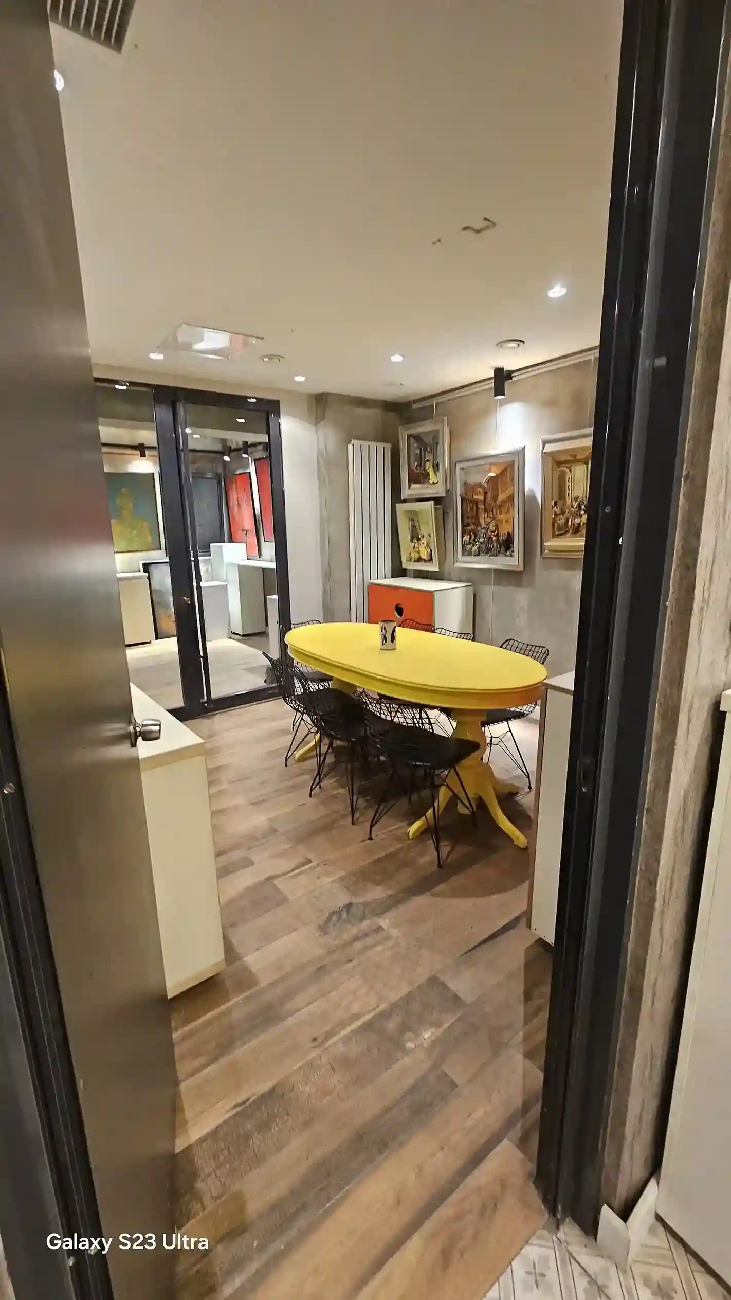 Moda Salonu - Galeri Görseli