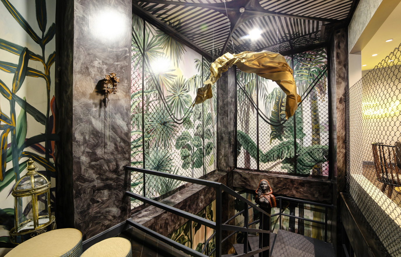 Urban & Oasis Meeting Room - Gallery Image