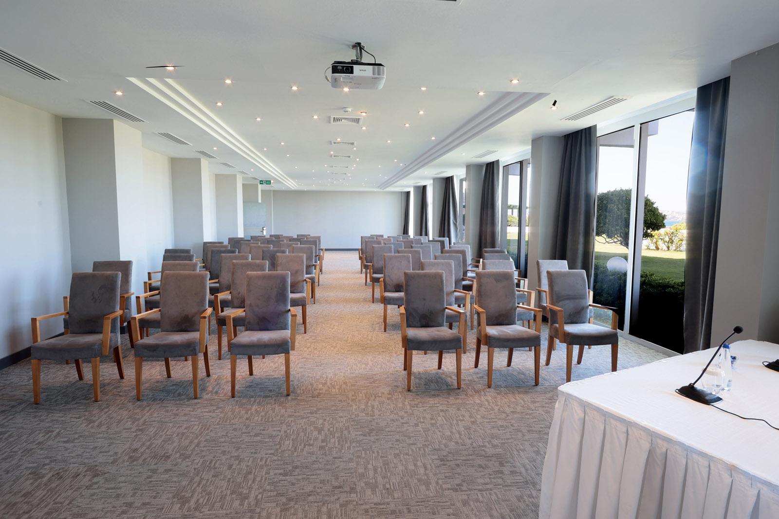 Gerence 2 Meeting Room - Room Image