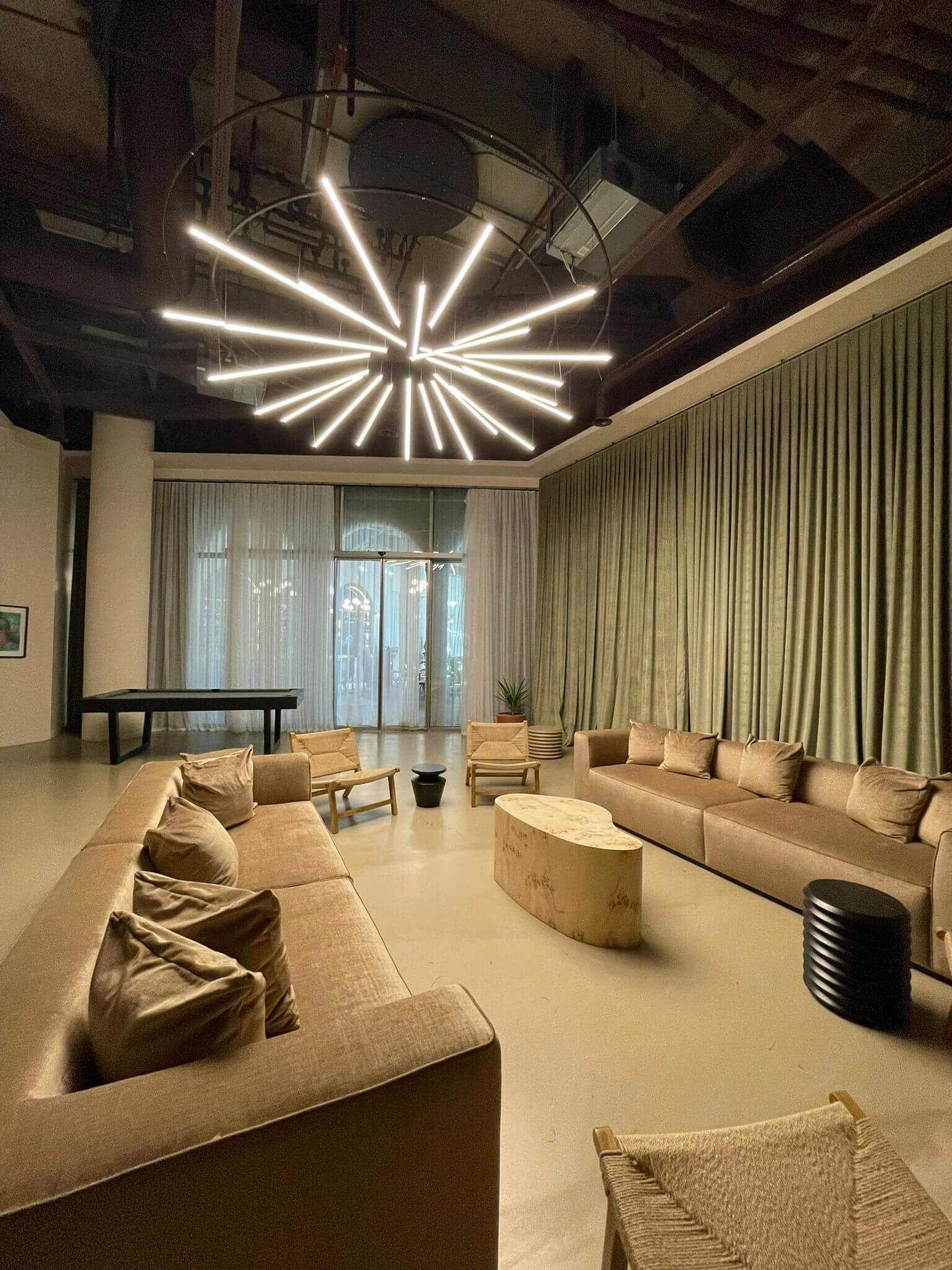 One Tower Business Club