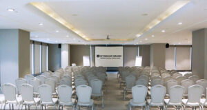 Wyndham Grand İstanbul Kalamış Marina Hotel