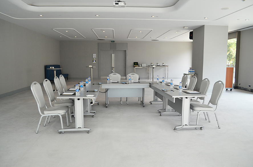 Europe 1 Hall - Gallery Image