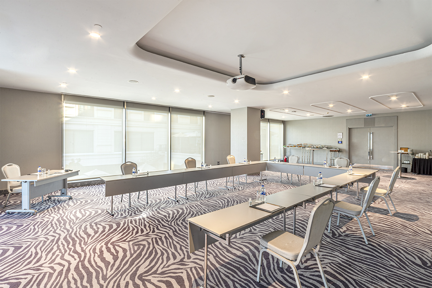 Europe 2 Hall - Gallery Image