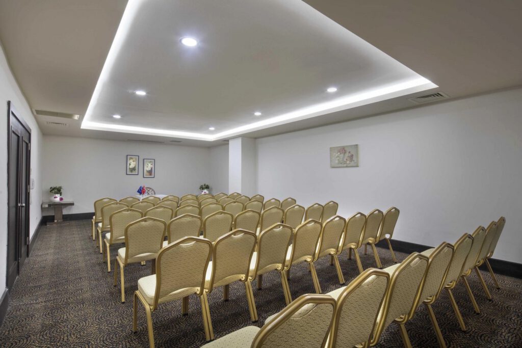 Relax 2 Toplantı Salonu