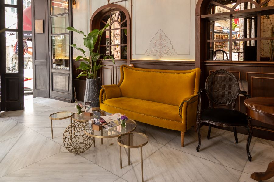 Samuel Barnathan Meeting room - Gallery Image