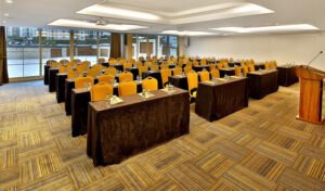 Bof Hotel Ceo Suites