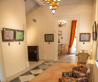 Seminar and Cocktail Area - Gallery Image