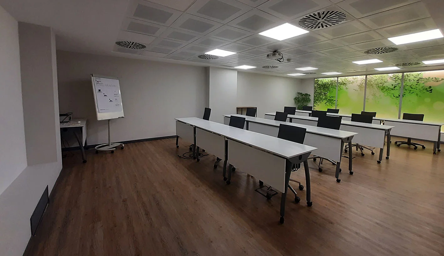 Kuvars Toplantı Salonu - Oda Görseli