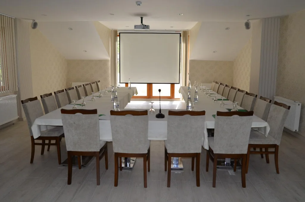 Meeting Room - Room Image