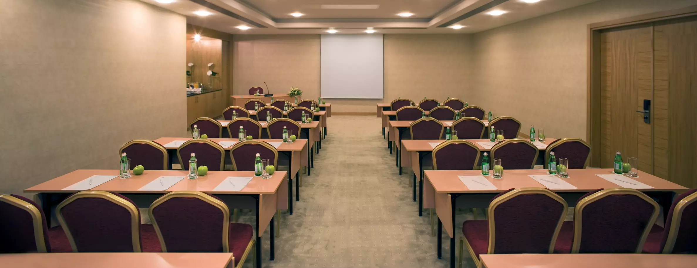 Chocolate Meeting Room - Room Image