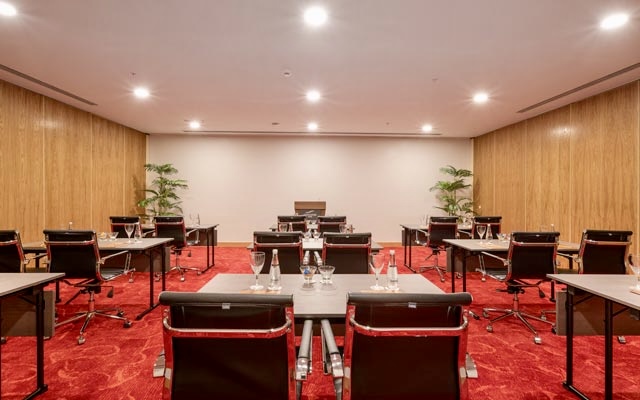 Mağusa Toplantı Salonu - Oda Görseli