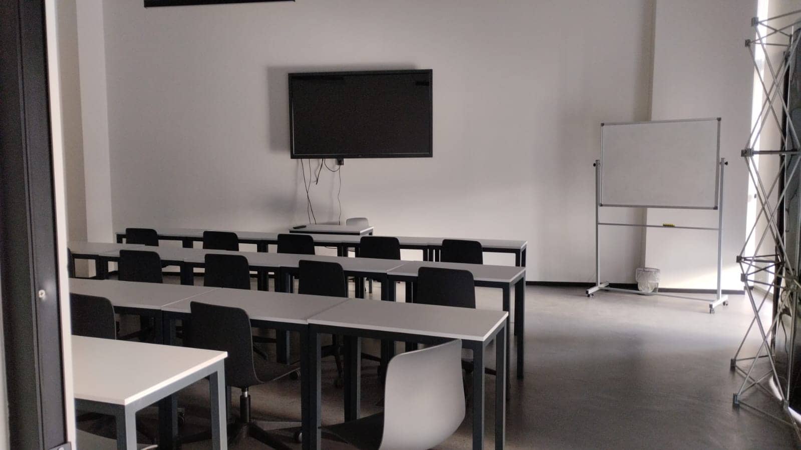 Conference Room 2 - Oda Görseli