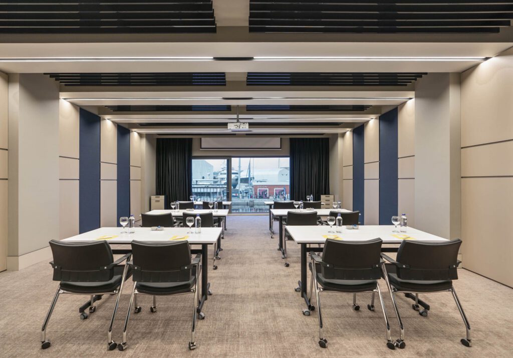 Barbaros Hayrettin Toplantı Salonu