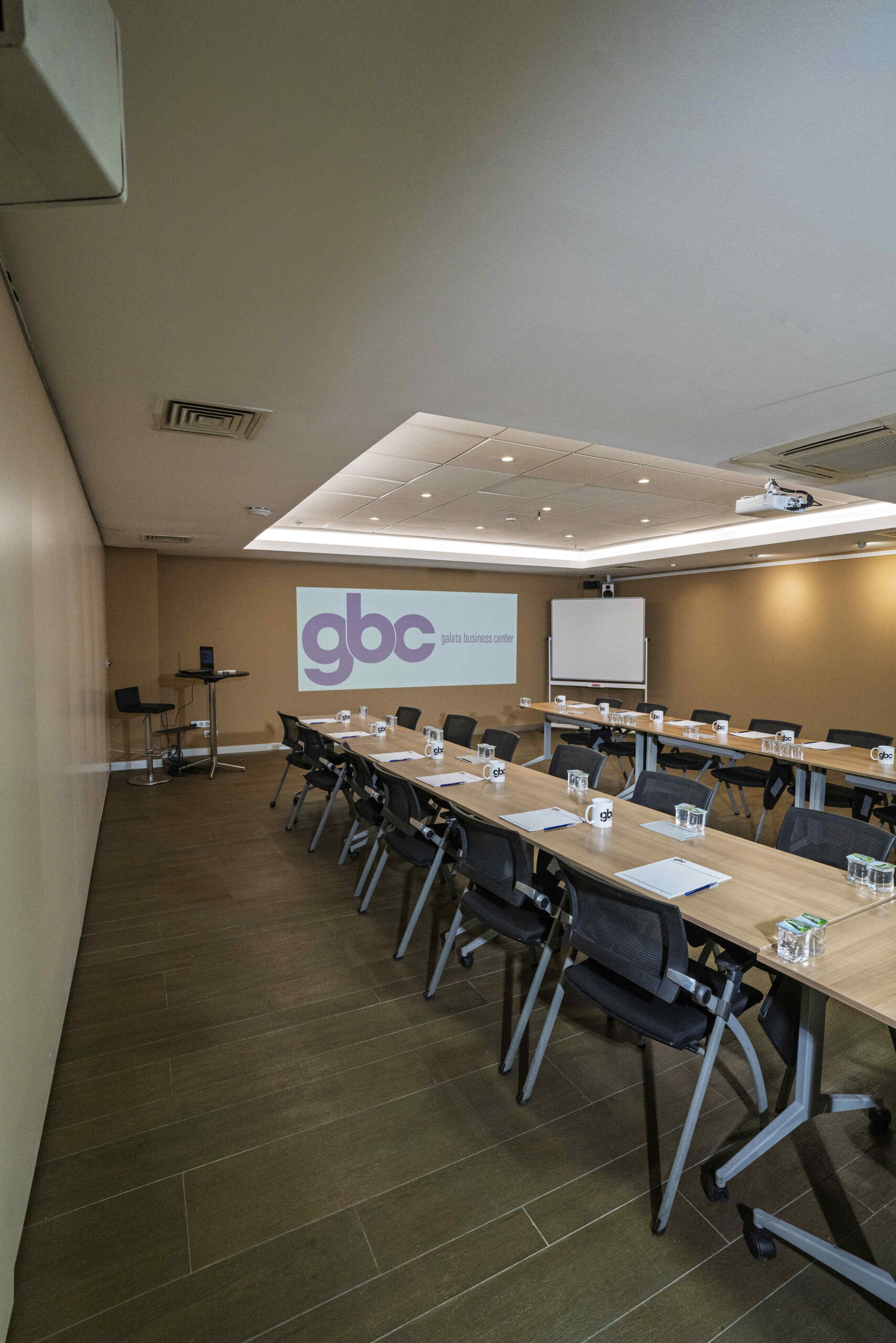 Istanbul Hall - Gallery Image