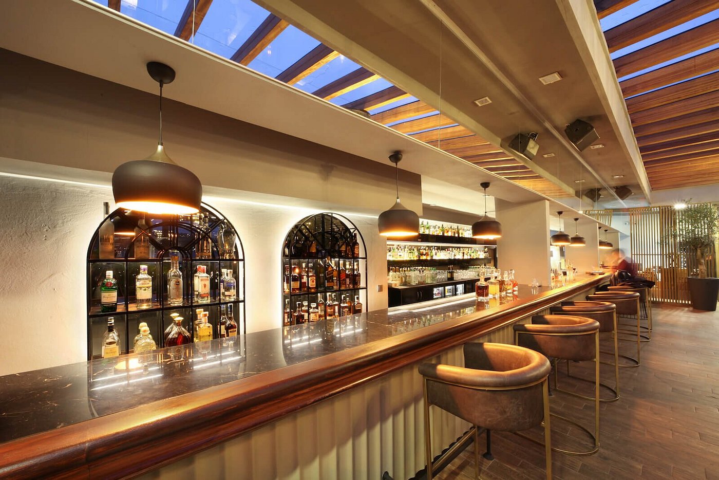 Cumba Salon - Gallery Image