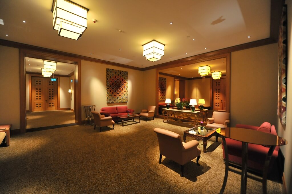 Divan Meeting Room I - Gallery Image