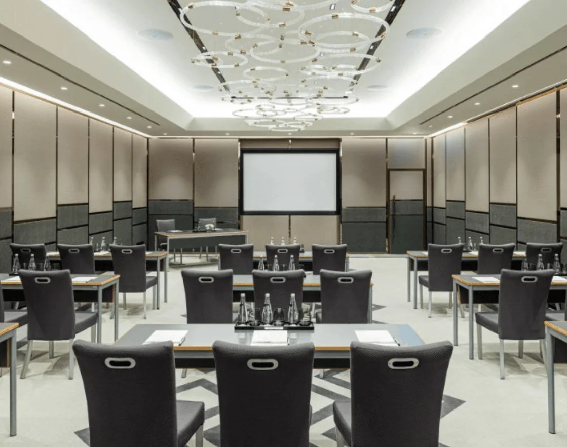 Lausanne - Room Image