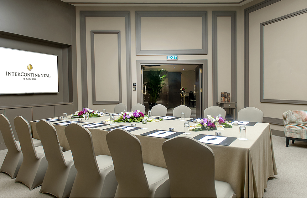 Fatih Toplantı Salonu - Oda Görseli