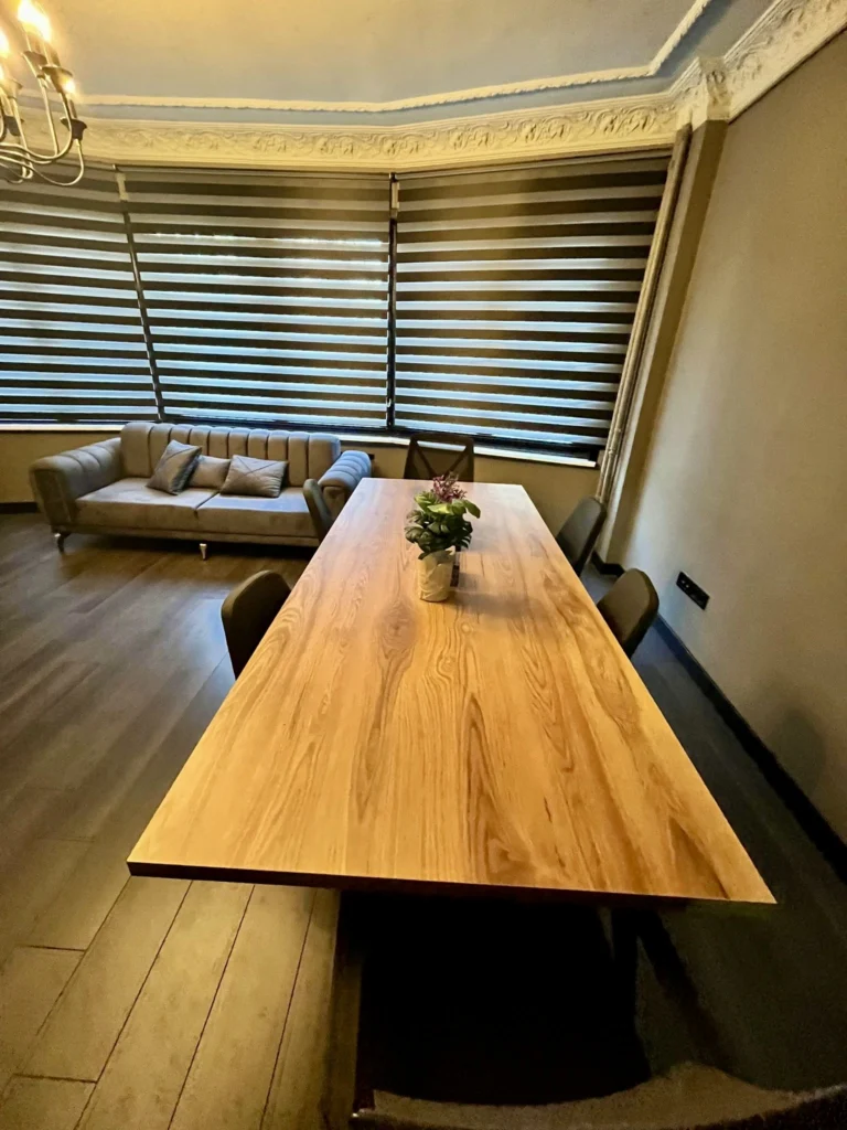 Meeting & Office Lounge