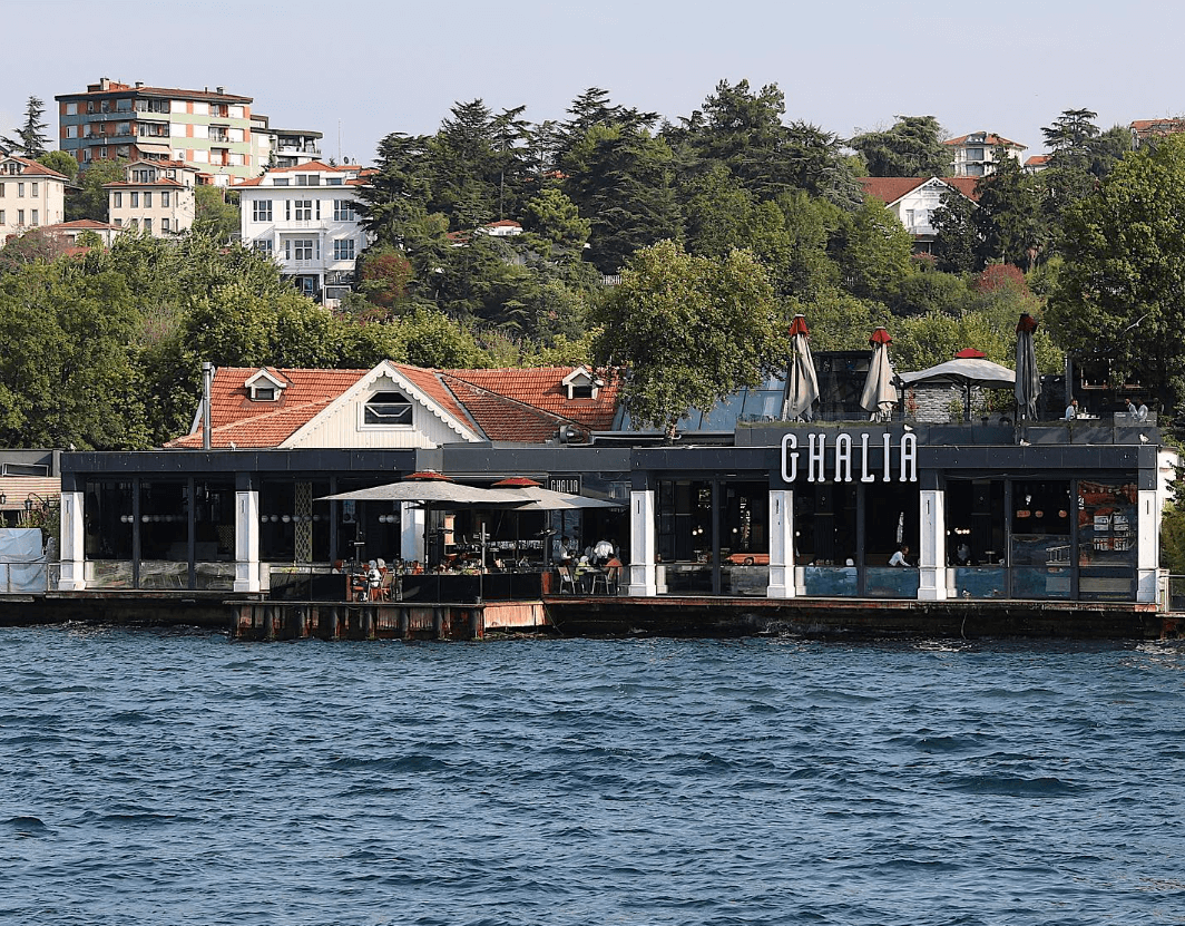 VIP Room - Gallery Image