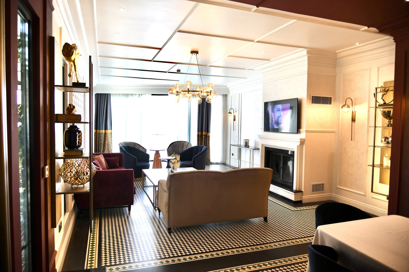 VIP Room - Gallery Image