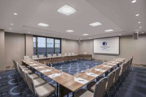 DoubleTree by Hilton Esentepe