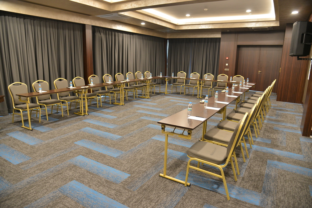Meeting Room 9 - Gallery Image