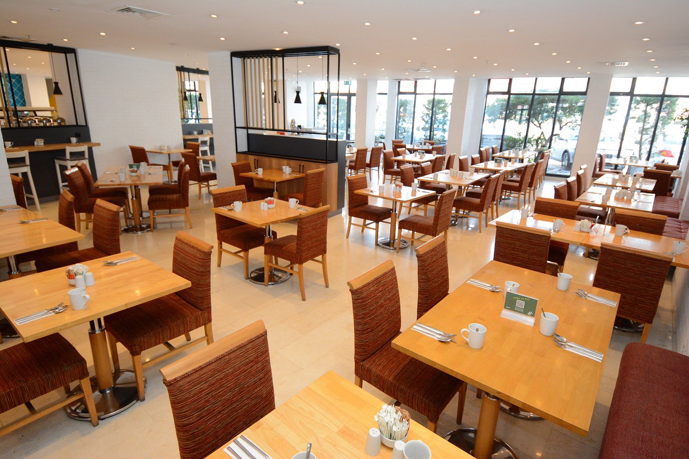 Omega Meeting Room - Gallery Image