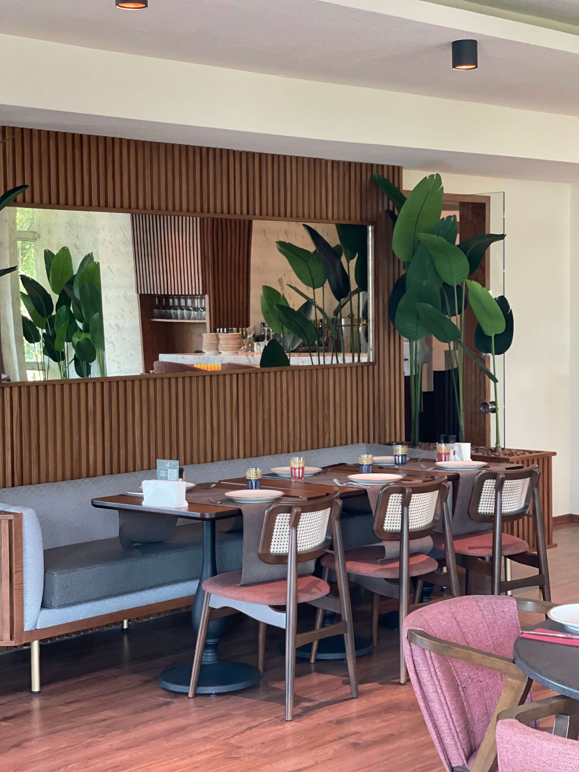 Lower Floor - Gallery Image