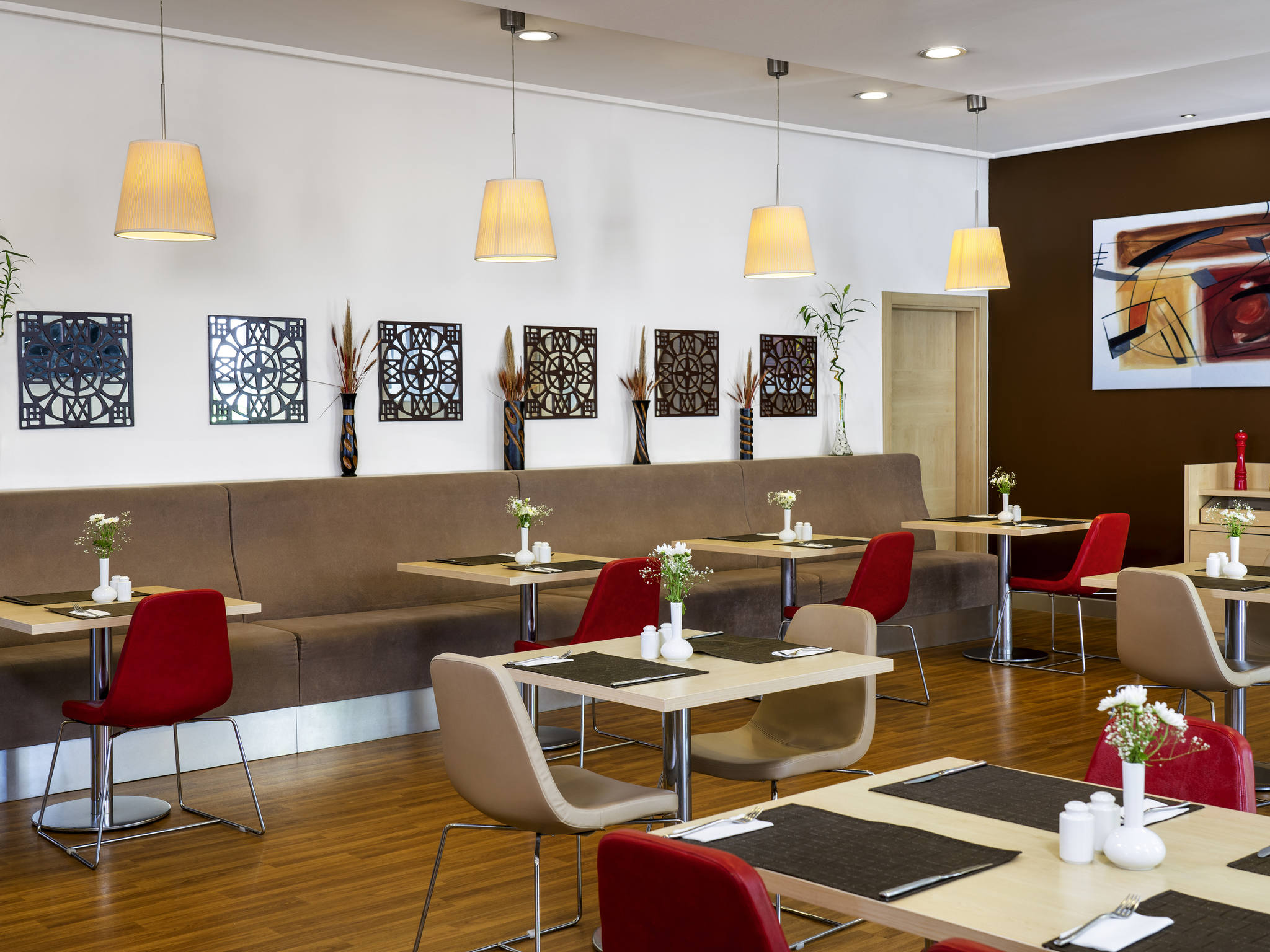 Misis Meeting Hall - Gallery Image