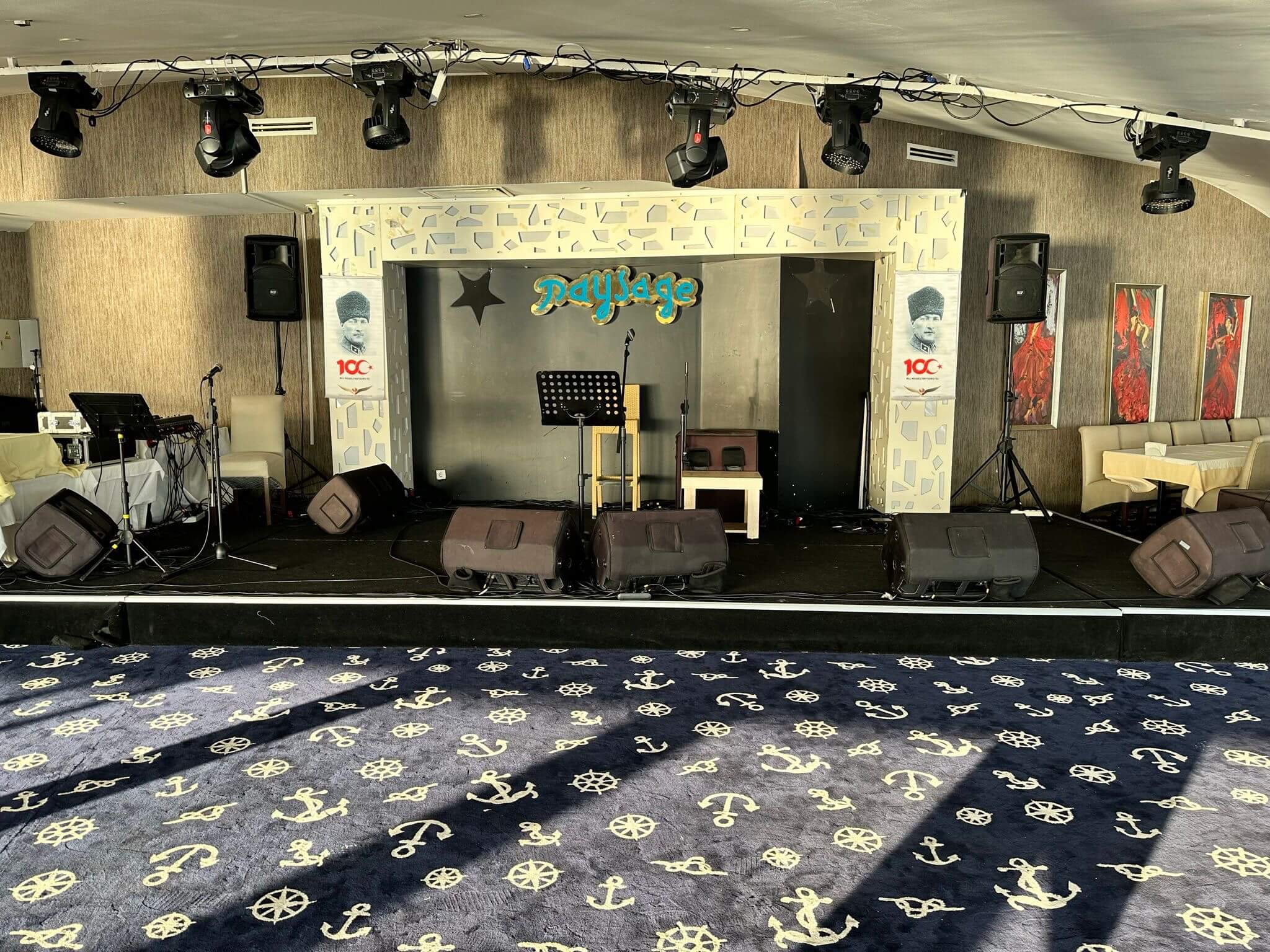 Hall I - Gallery Image