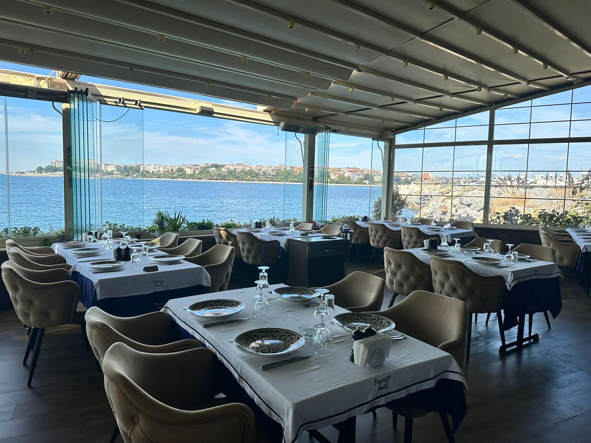 Hall II - Gallery Image