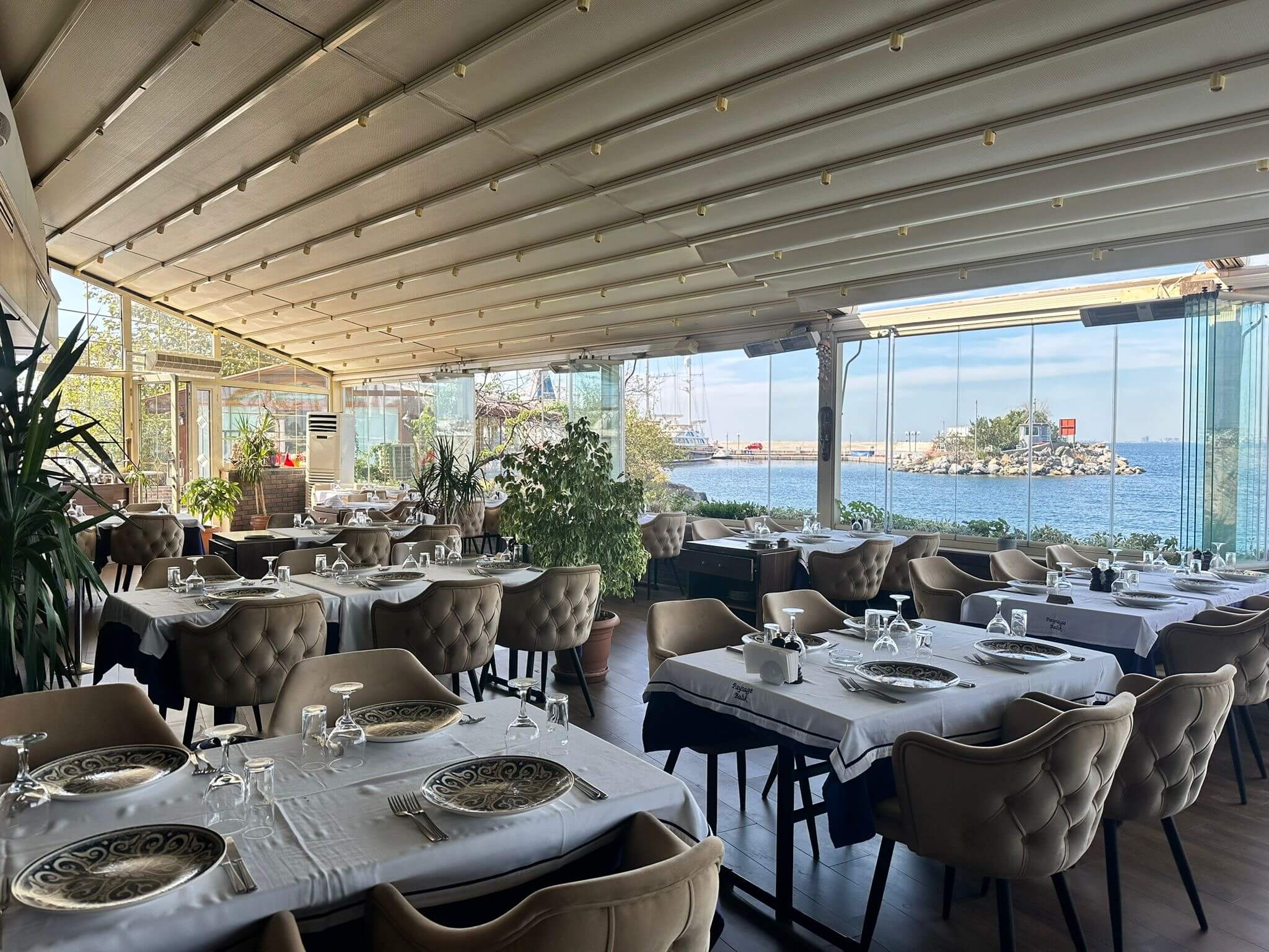 Hall II - Gallery Image