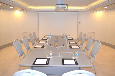 Küçükyalı Hall - Gallery Image