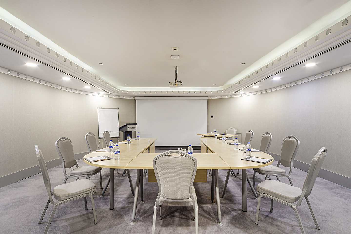 Küçükyalı Hall - Gallery Image