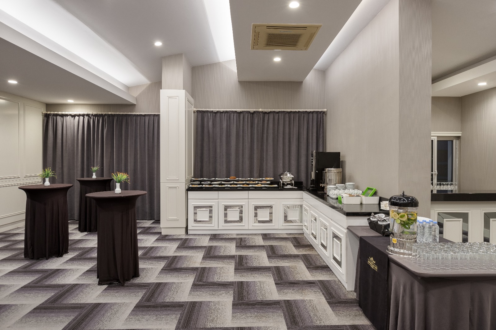 Lara Toplantı Salonu - Galeri Görseli