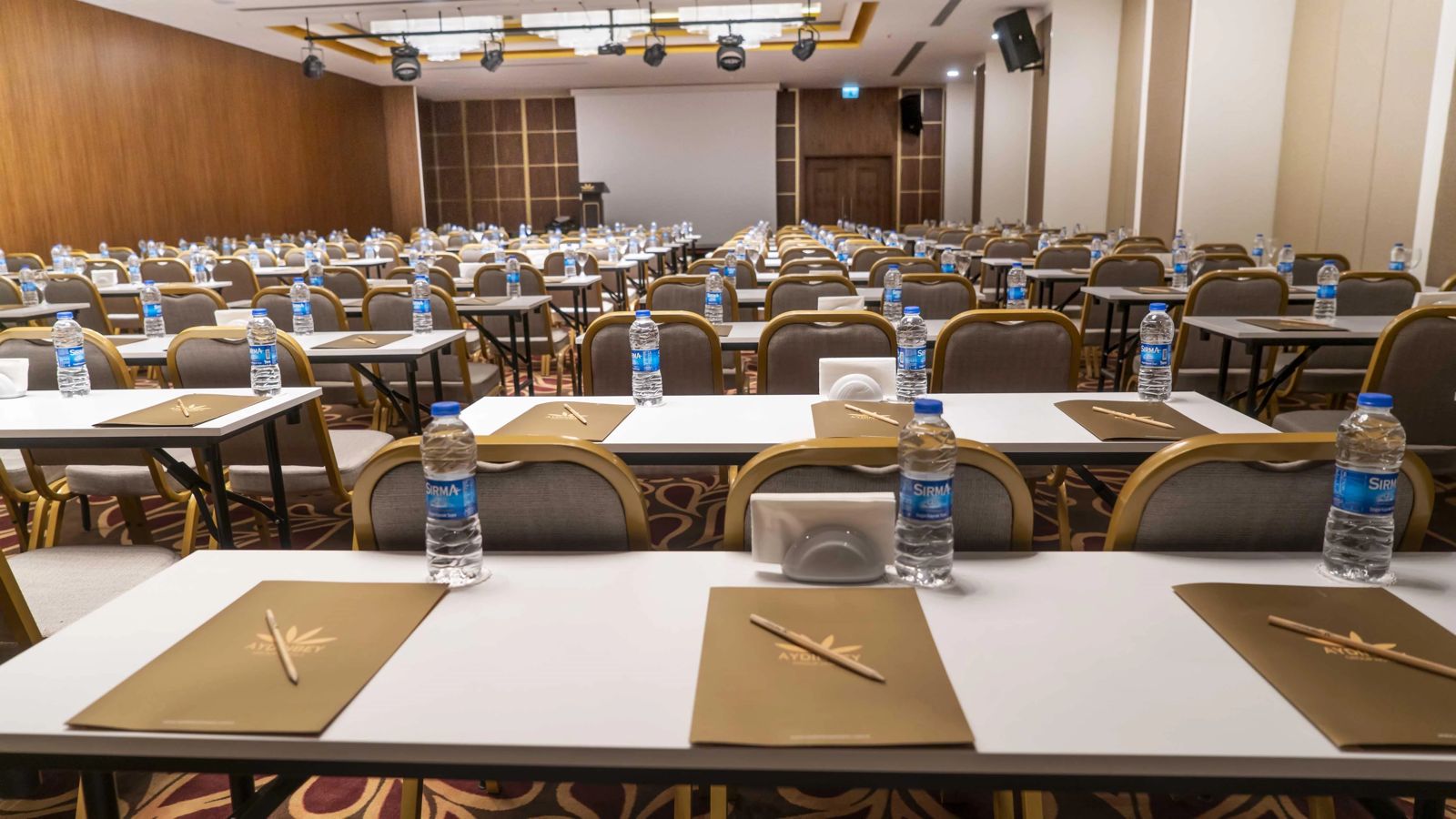 Marquis 2 Meeting Room - Gallery Image