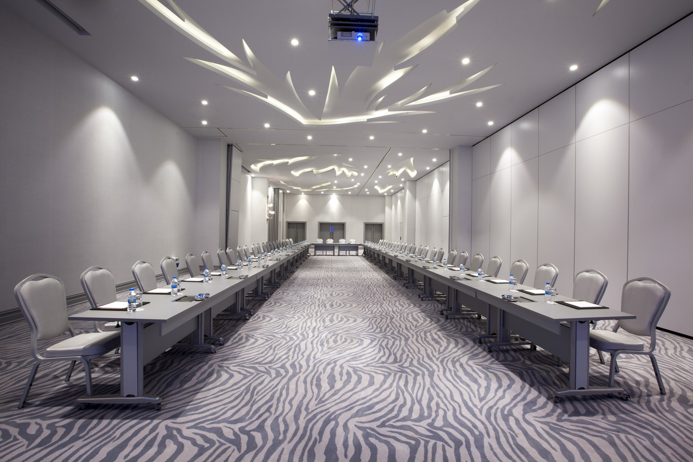 Moda 2 Hall - Gallery Image