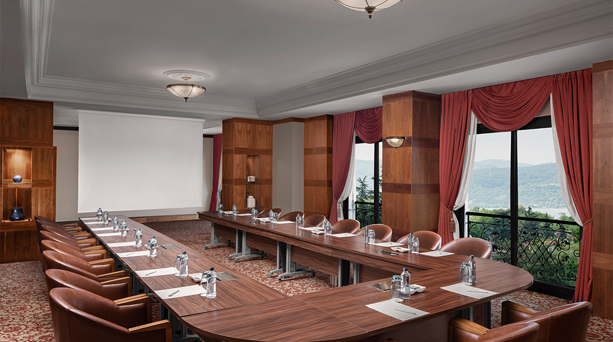 Executive Meeting Room - Room Image
