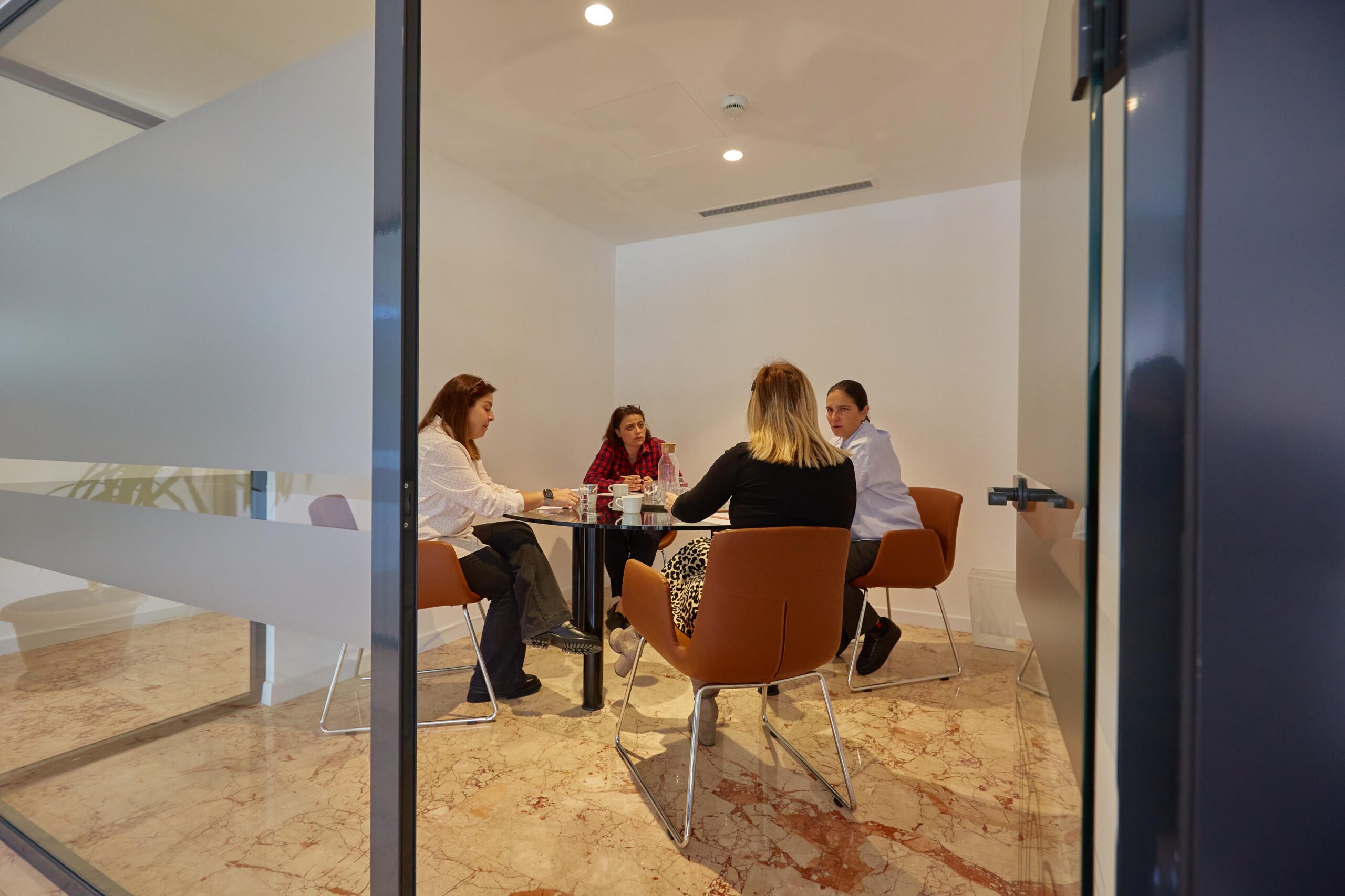 Küçük Toplantı Odası - Galeri Görseli