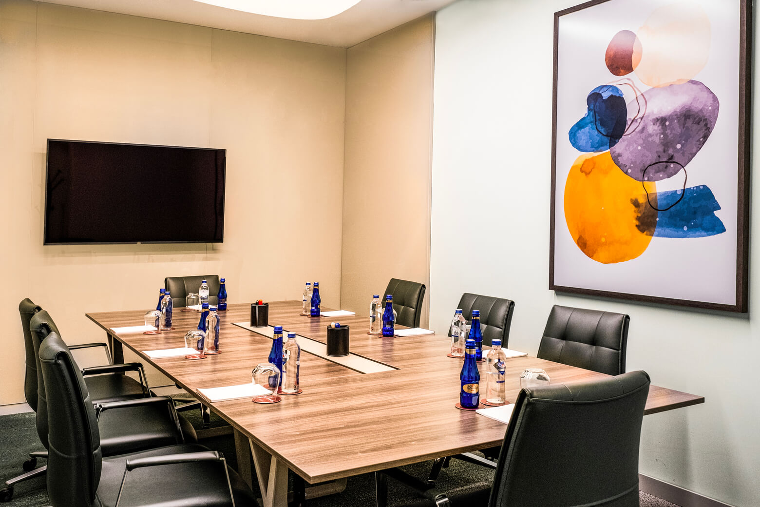 Meeting Room 1 - Oda Görseli