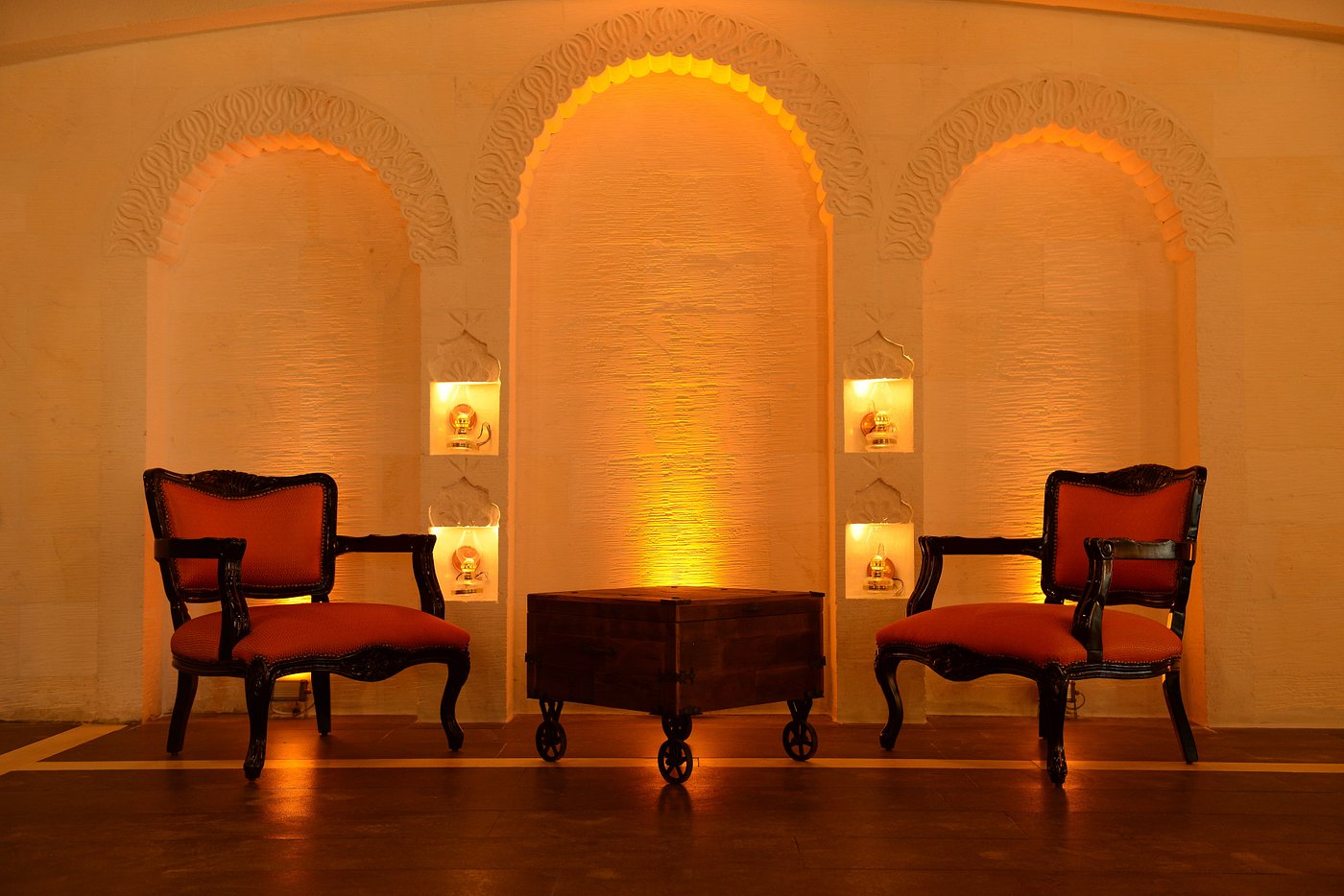 Babylon Hall - Gallery Image