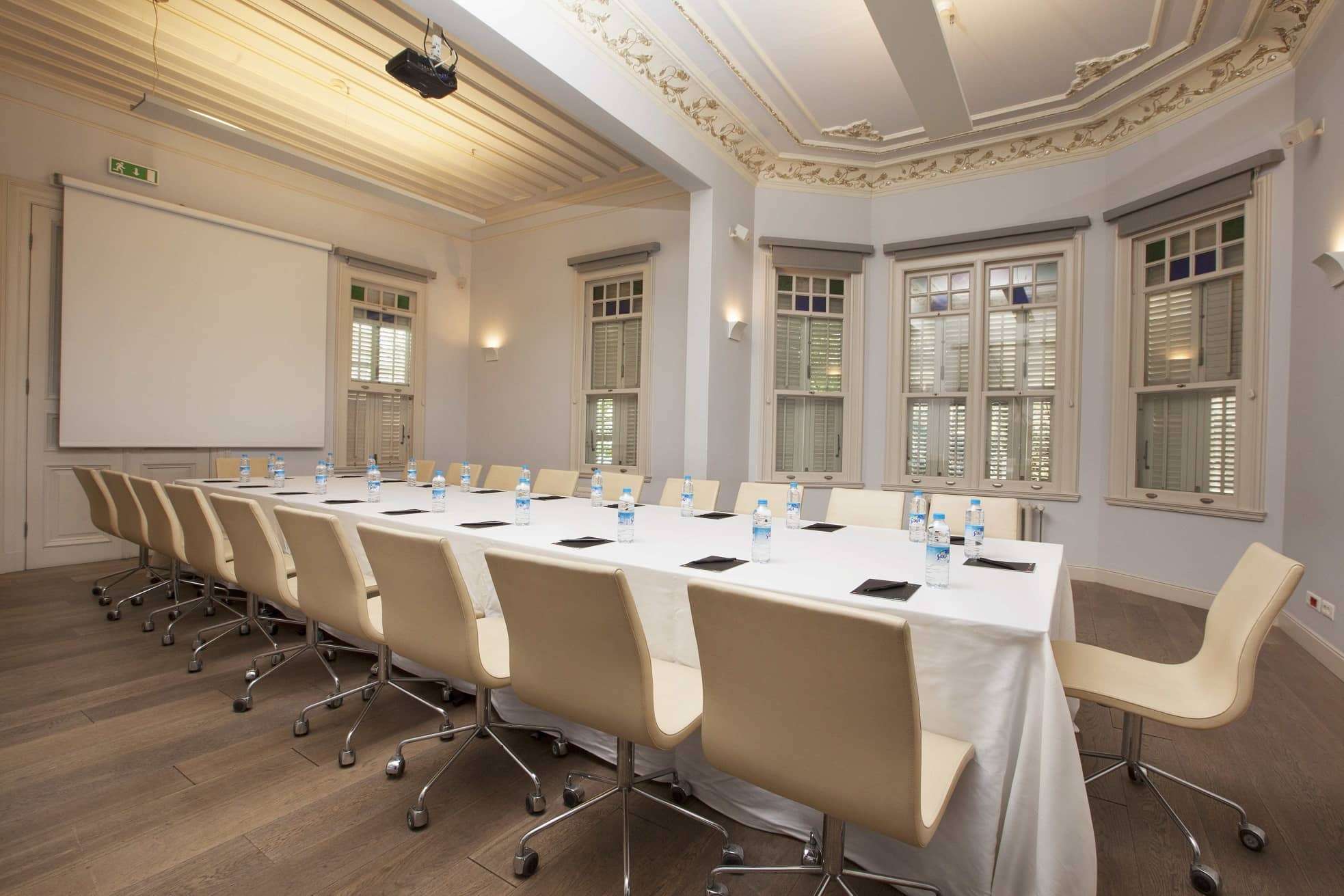 Sicimoğlu Toplantı Odası 1 - Galeri Görseli