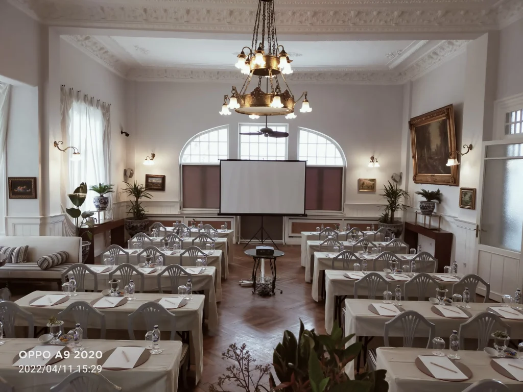 Muallla Hall - Galeri Görseli