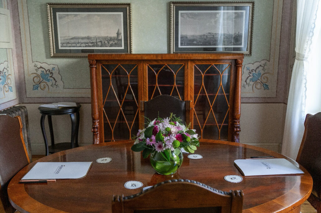 Stella Barnathan Meeting room