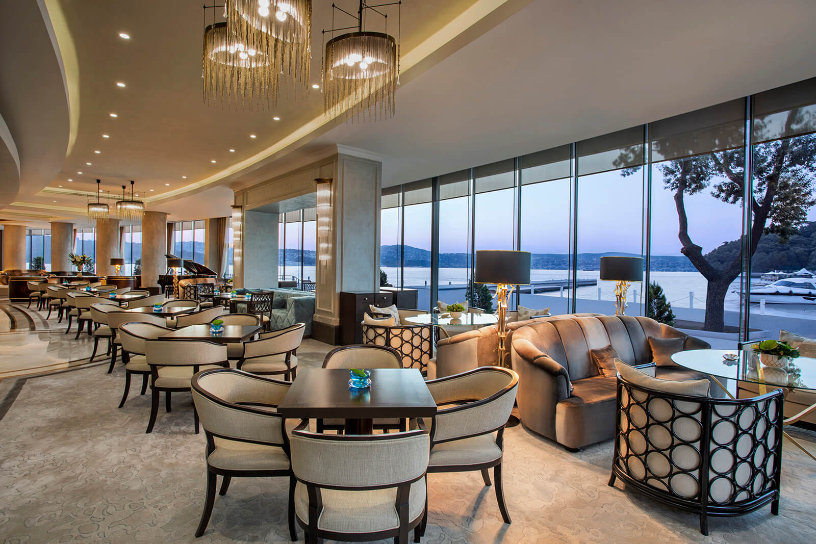 Beykoz Meeting Room - Gallery Image