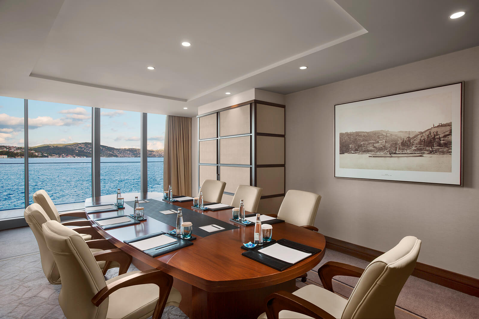 Göksu Toplantı Odası - Oda Görseli